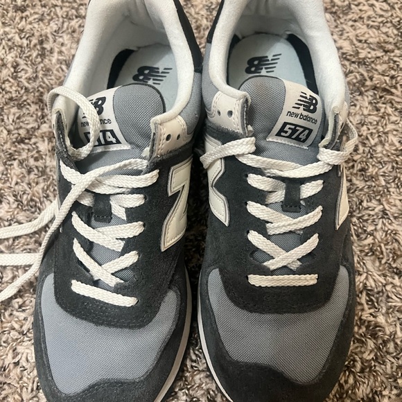 New Balance 574 Women’s Gray Sneakers - Picture 2 of 10